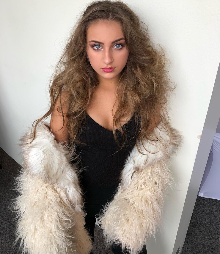 Isabella Barrett picture