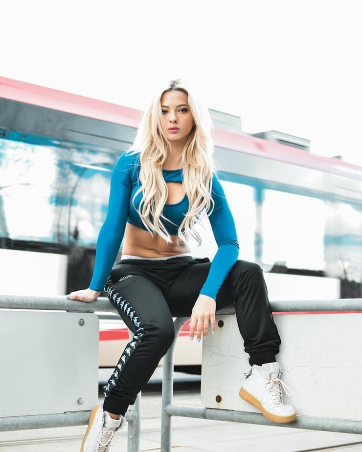 Ashley Resch