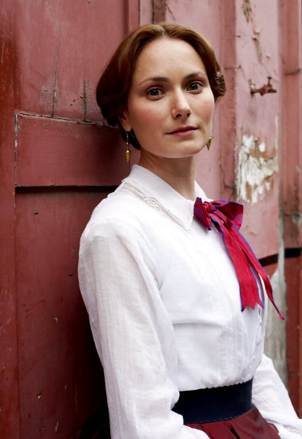 Anna Madeley Anna Madeley