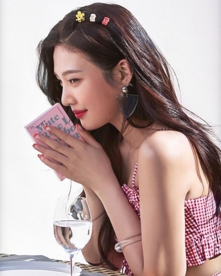 Joy (Park Soo Young) Joy (Park Soo Young)