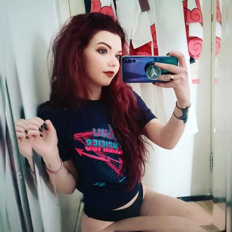 Louise Julie
