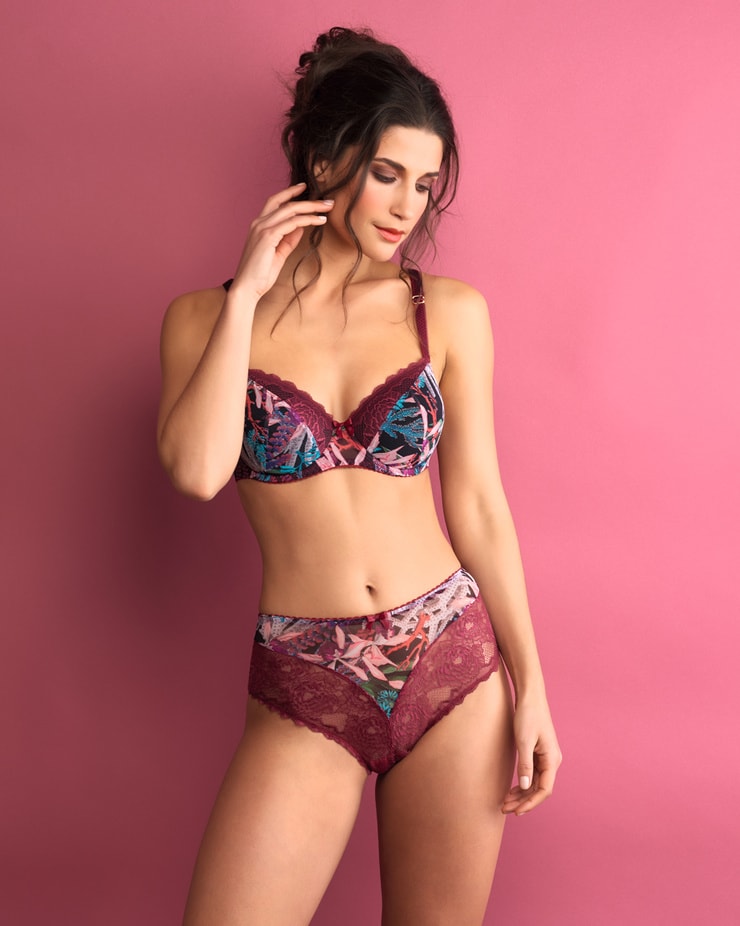 Aurianne Sinacola