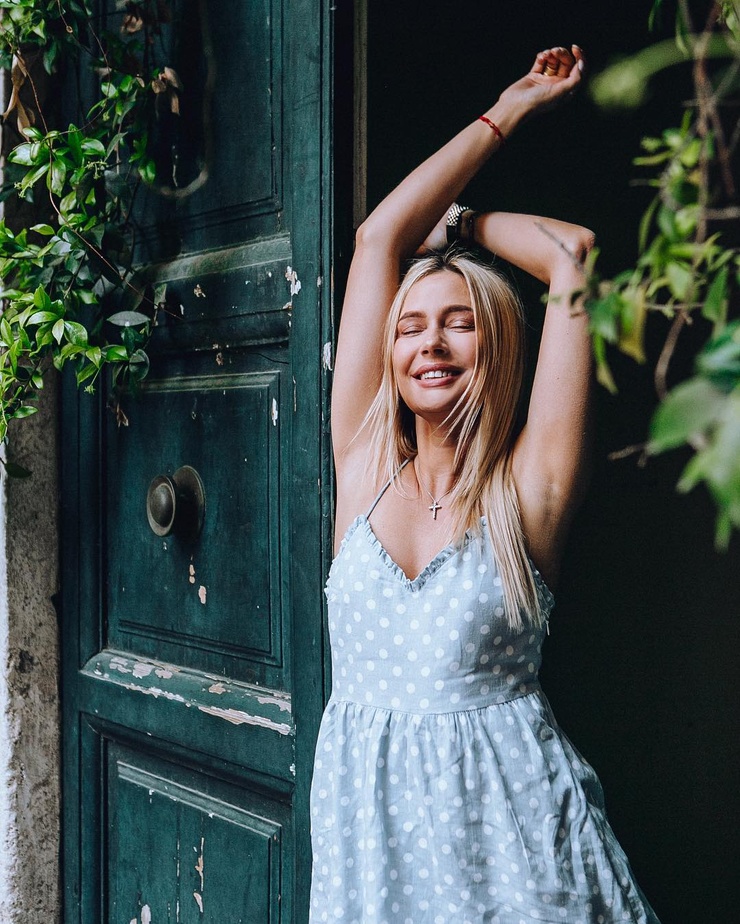 Natalya Rudova Natalya Rudova