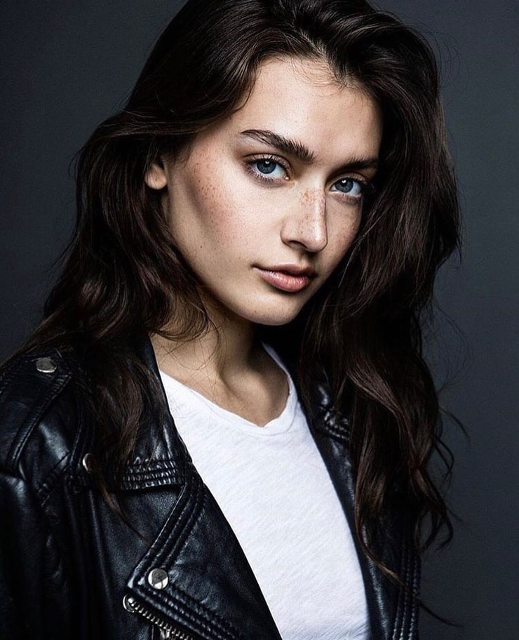 Jessica Clements