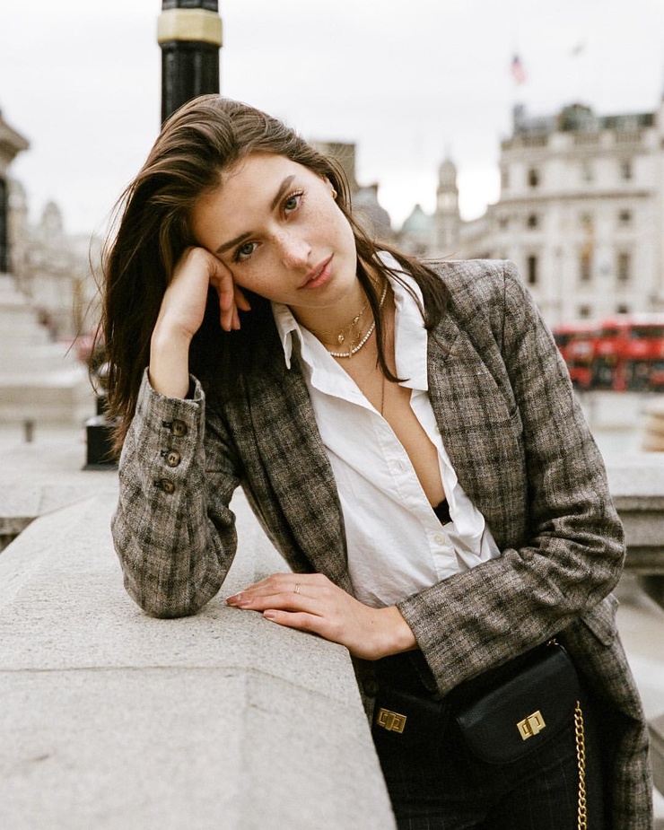 Jessica Clements Jessica Clements