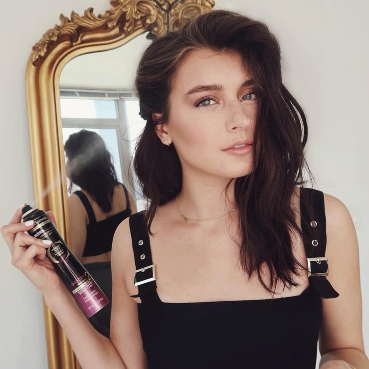 Jessica Clements Jessica Clements