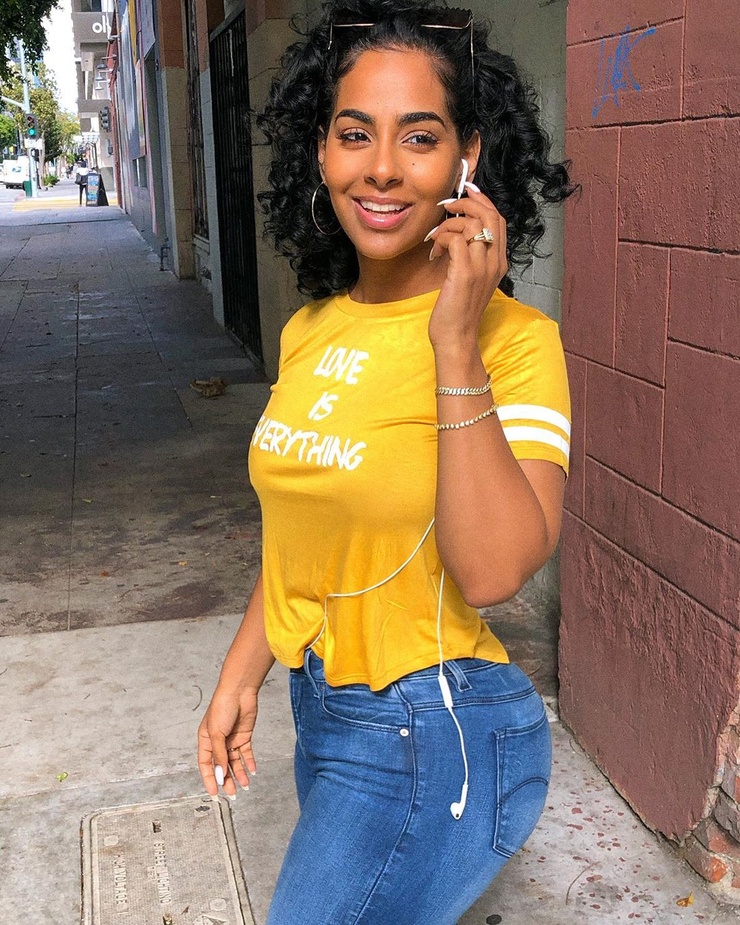 Ayisha Diaz Ayisha Diaz