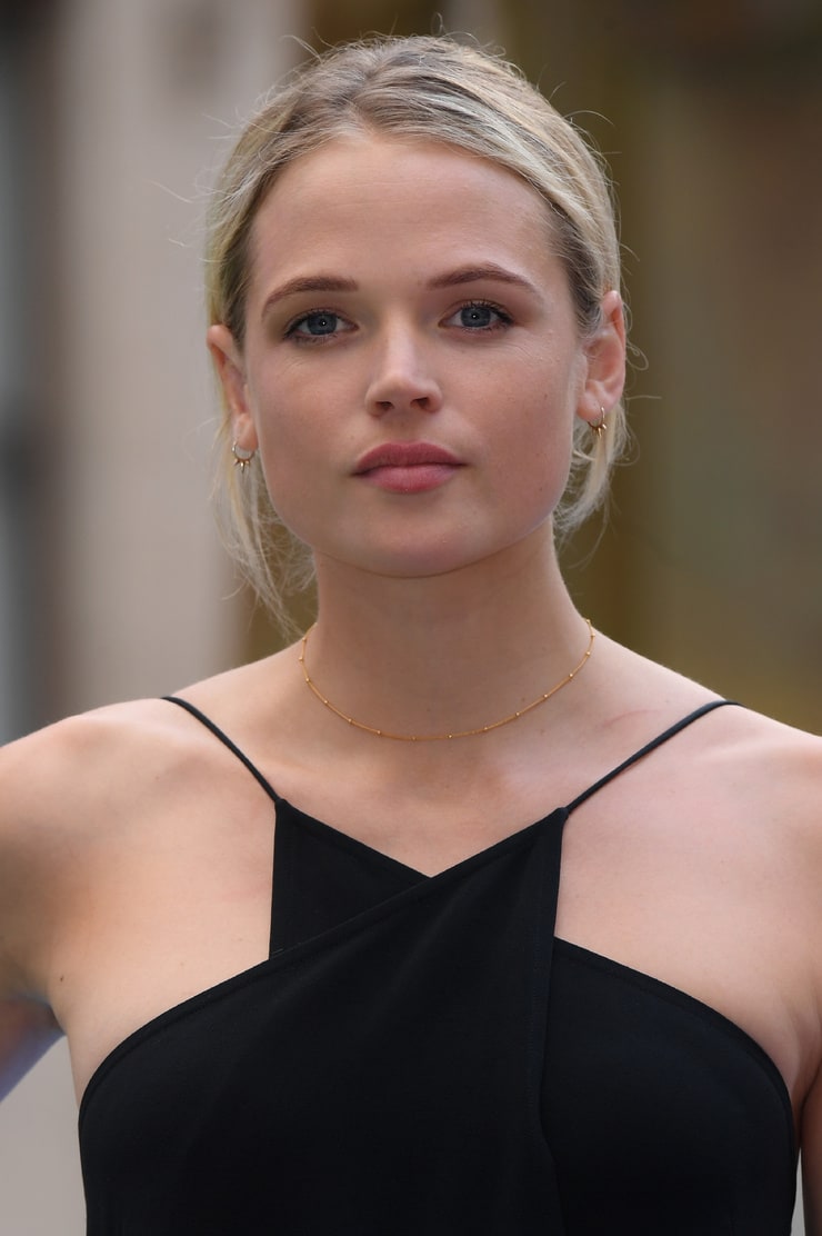 gabriella wilde photos