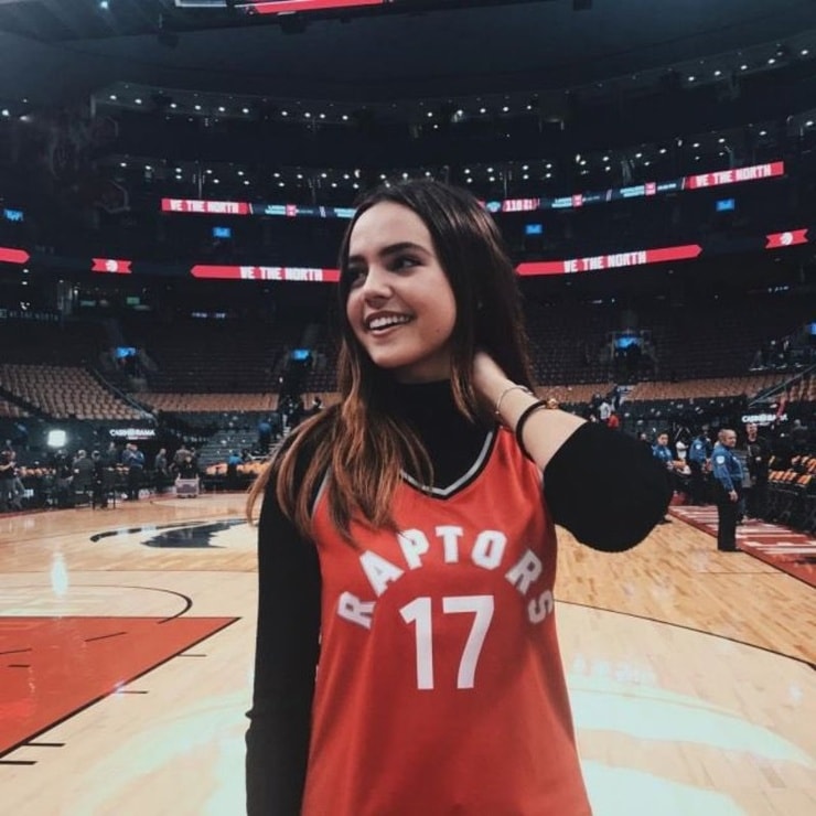 Bailee Madison