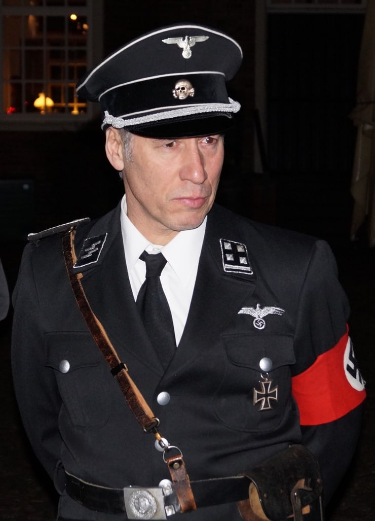 Ralph Herforth as Obersturmbannführer