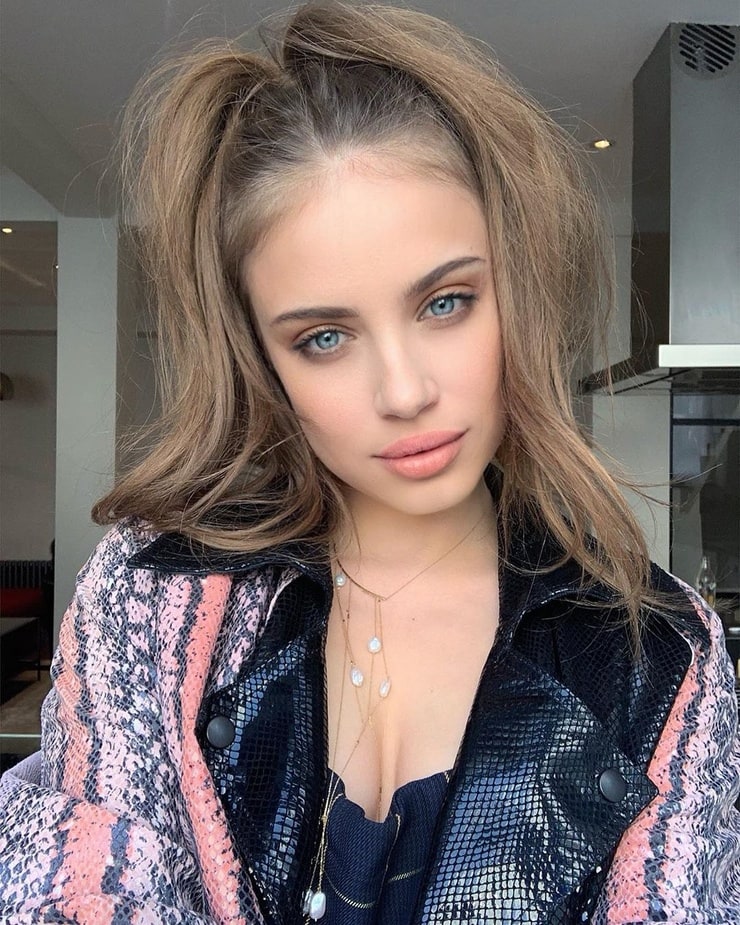 Xenia Tchoumitcheva