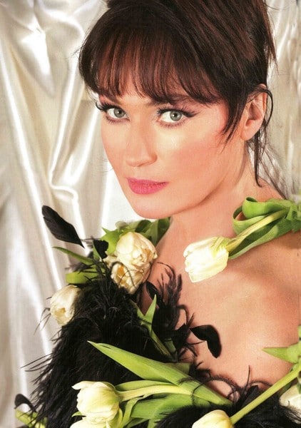 Larisa Guzeeva Larisa Guzeeva