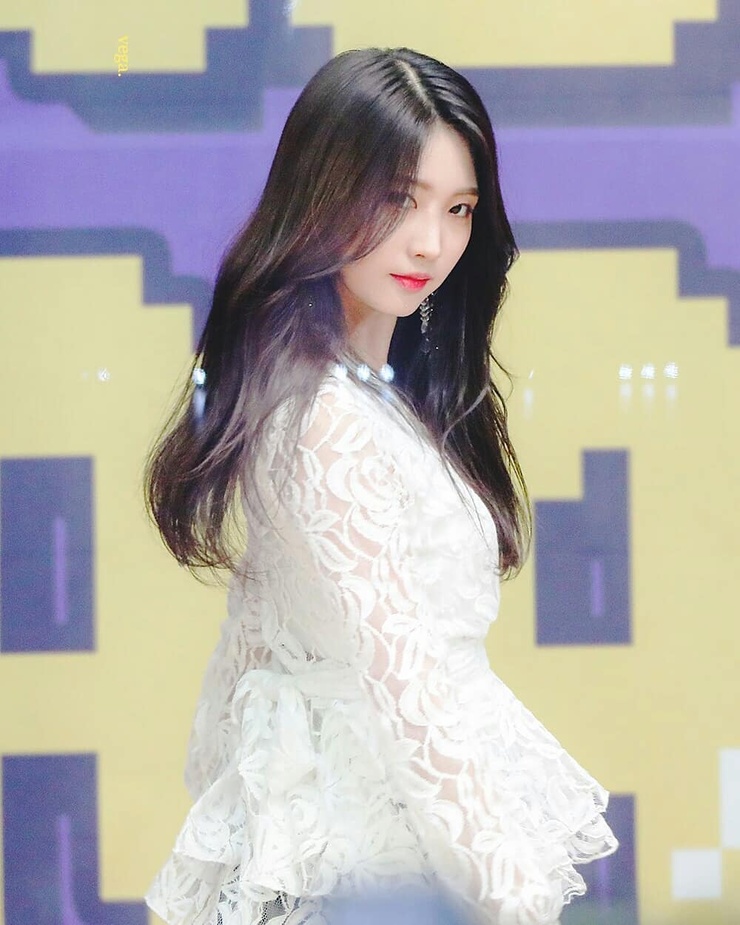 Sihyeon Sihyeon