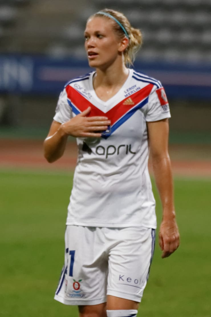 Lara Dickenmann