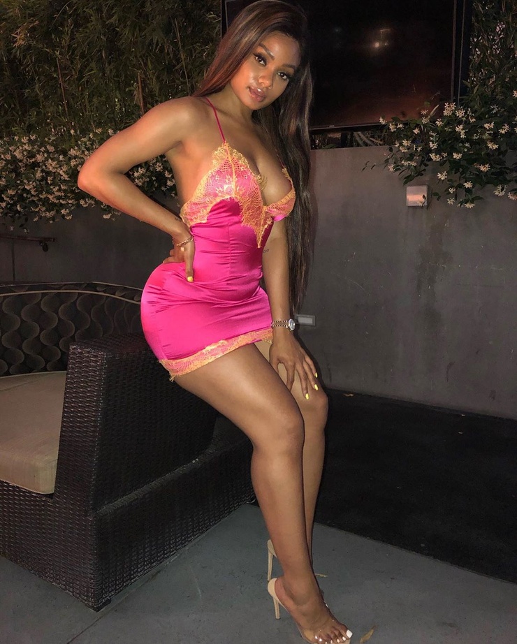 Essence Tatiana