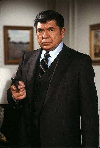 Claude Akins