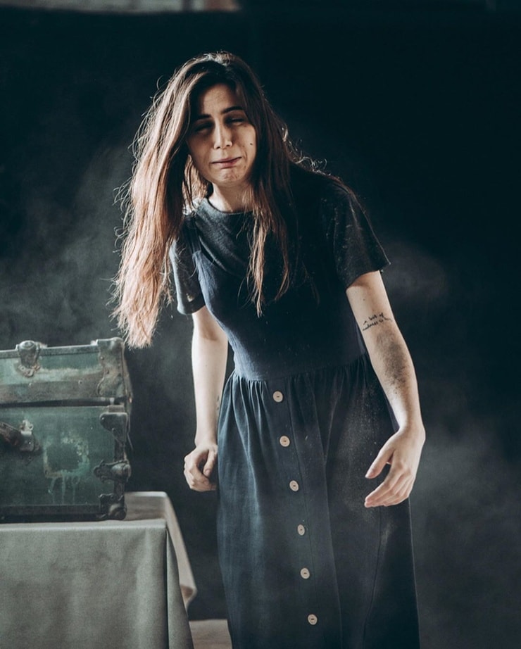 Dodie Clark