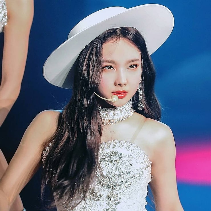 Im Nayeon