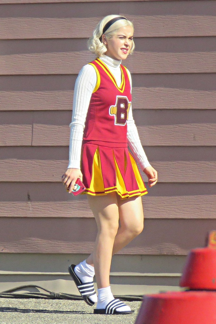 Kiernan Shipka Kiernan Shipka