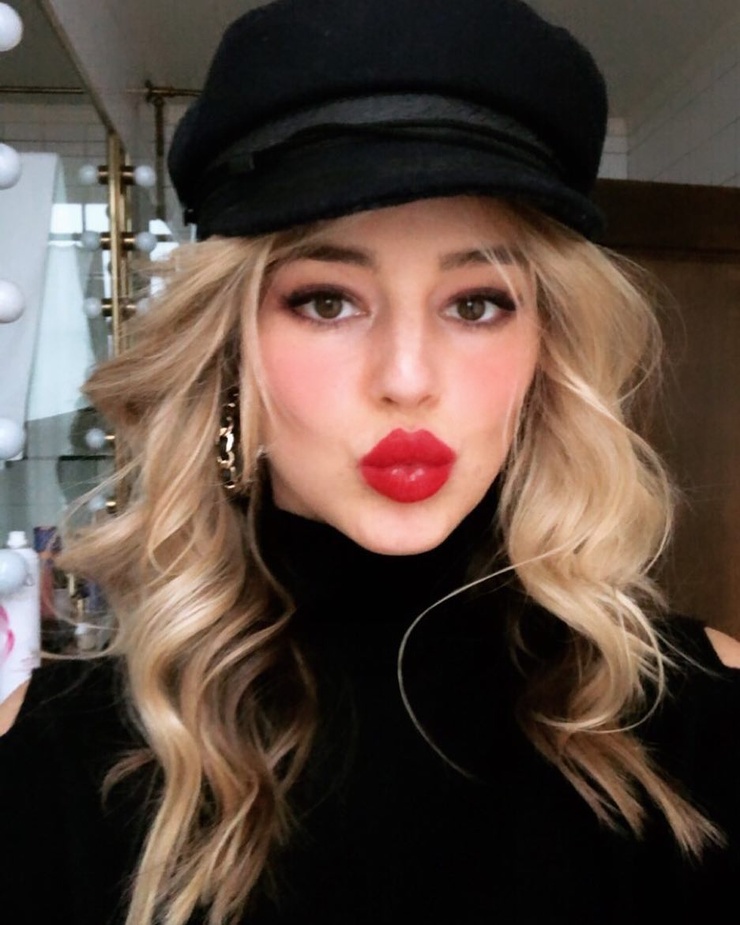 Hassie Harrison