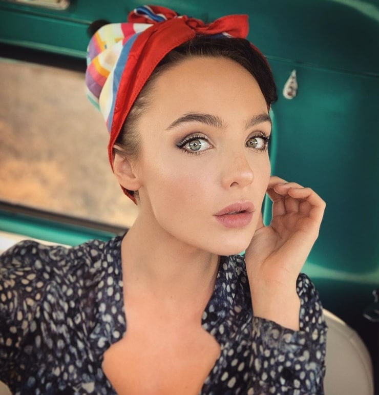 Stevie Lynn Jones Stevie Lynn Jones