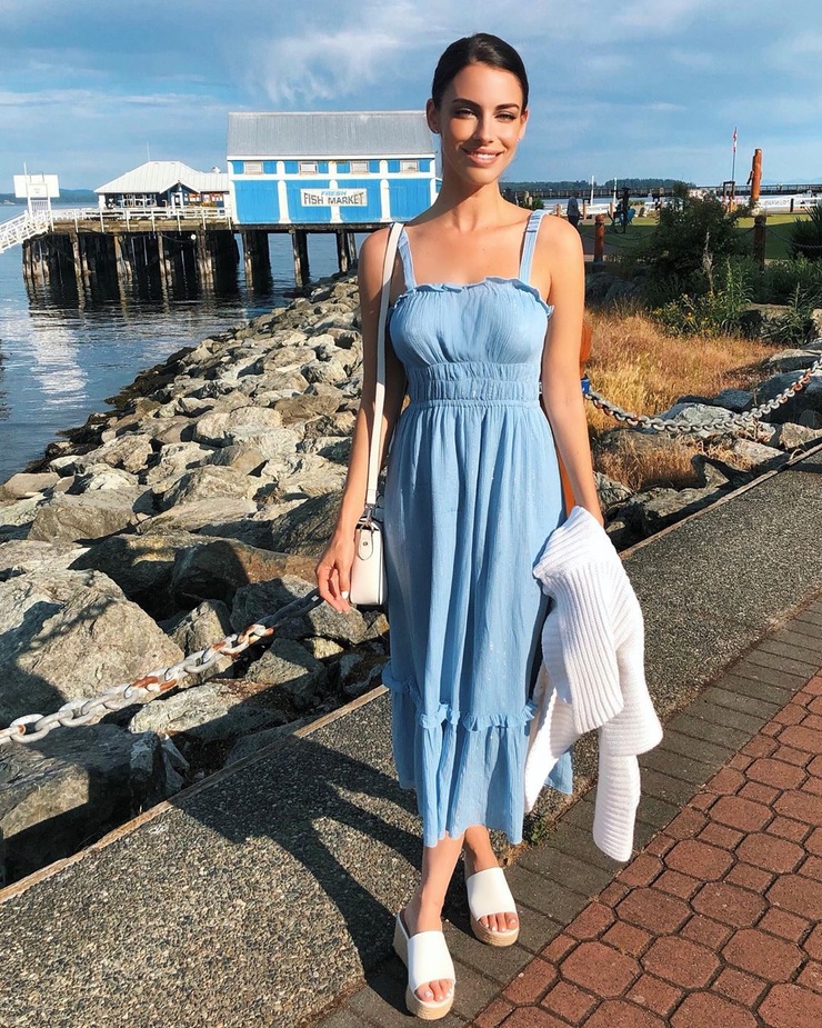 Jessica Lowndes