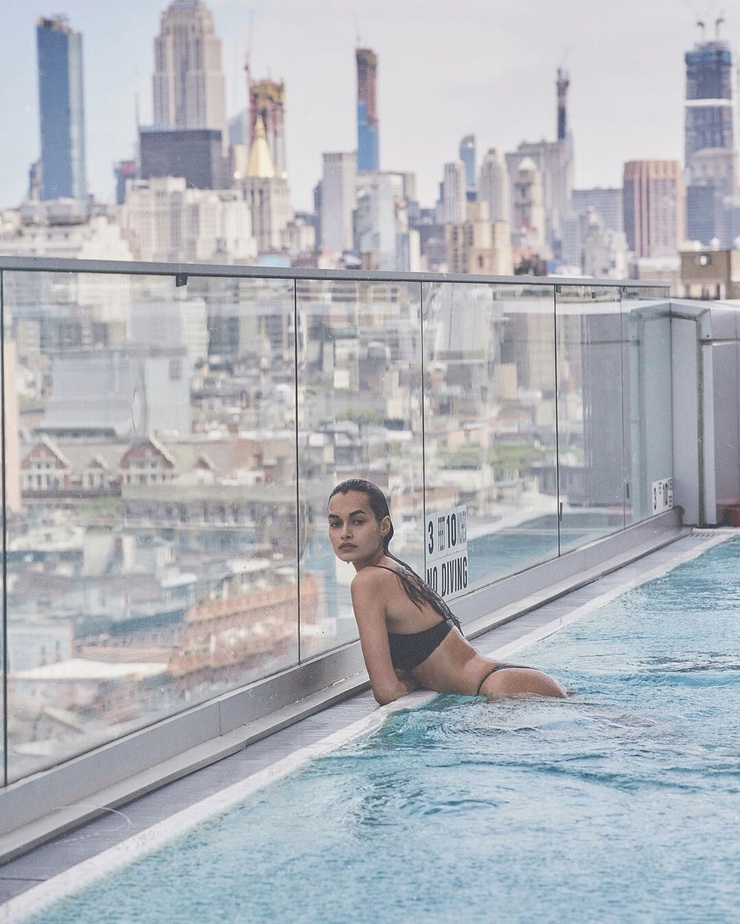 Gizele Oliveira Gizele Oliveira