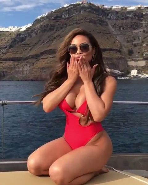 Daphne Joy Daphne Joy