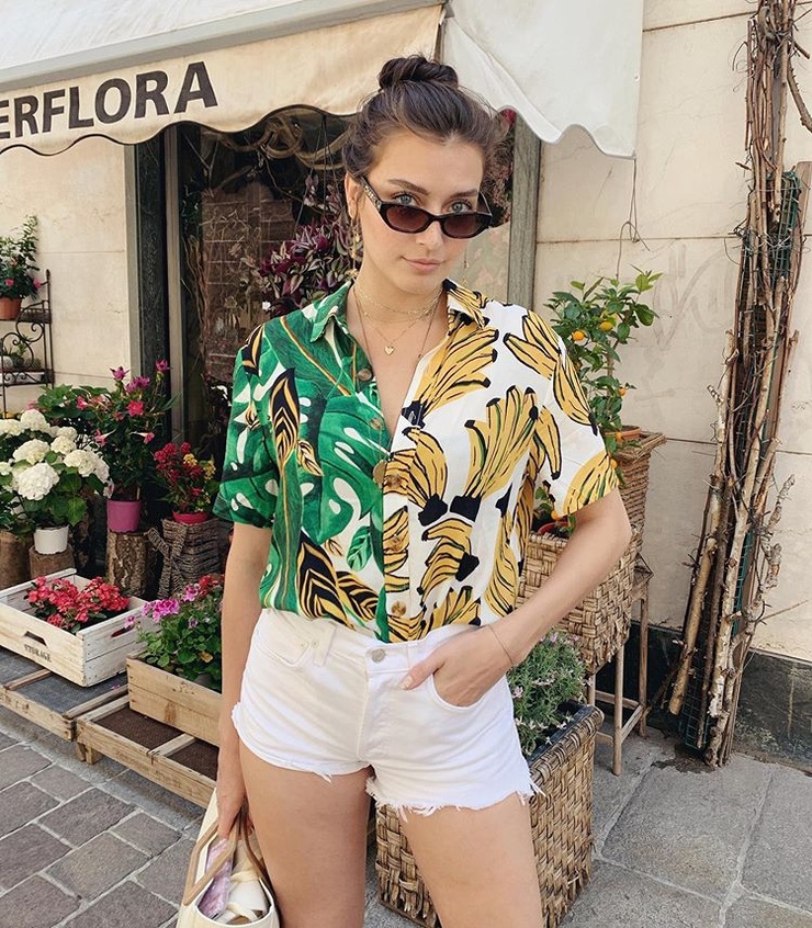 Jessica Clements Jessica Clements