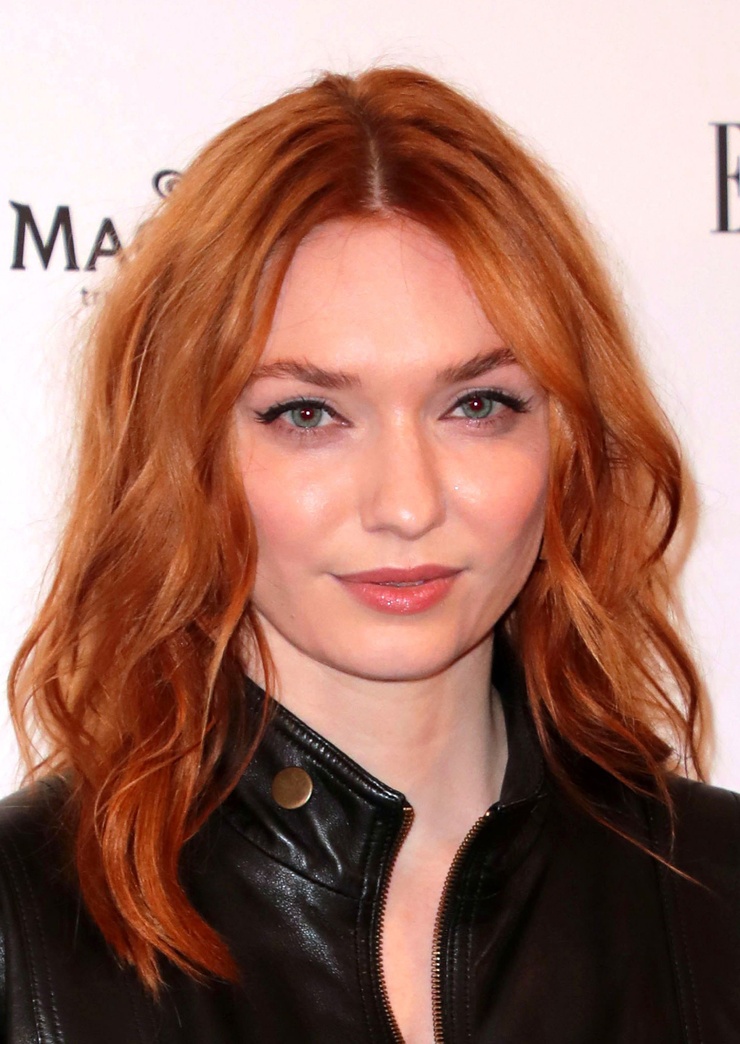 Eleanor Tomlinson Eleanor Tomlinson