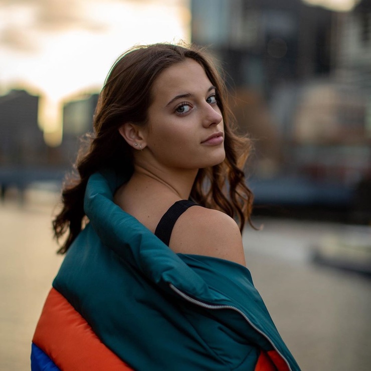 taya brooks