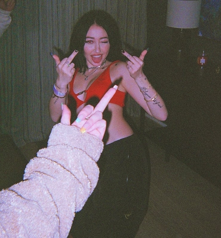 Noah Lindsey Cyrus