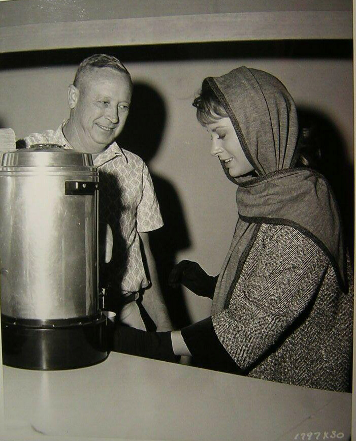 Lois Nettleton