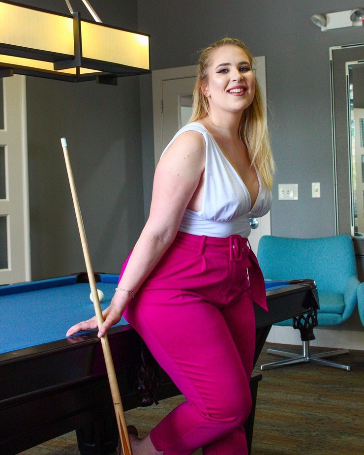 Sophie Turner (Plus Size)