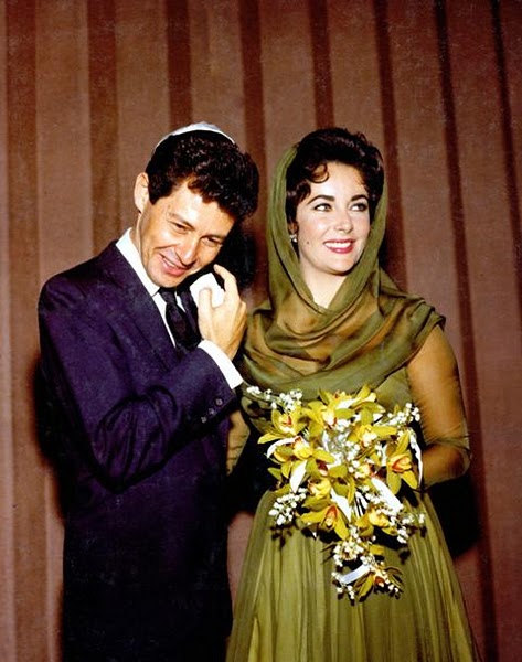 Elizabeth Taylor Elizabeth Taylor