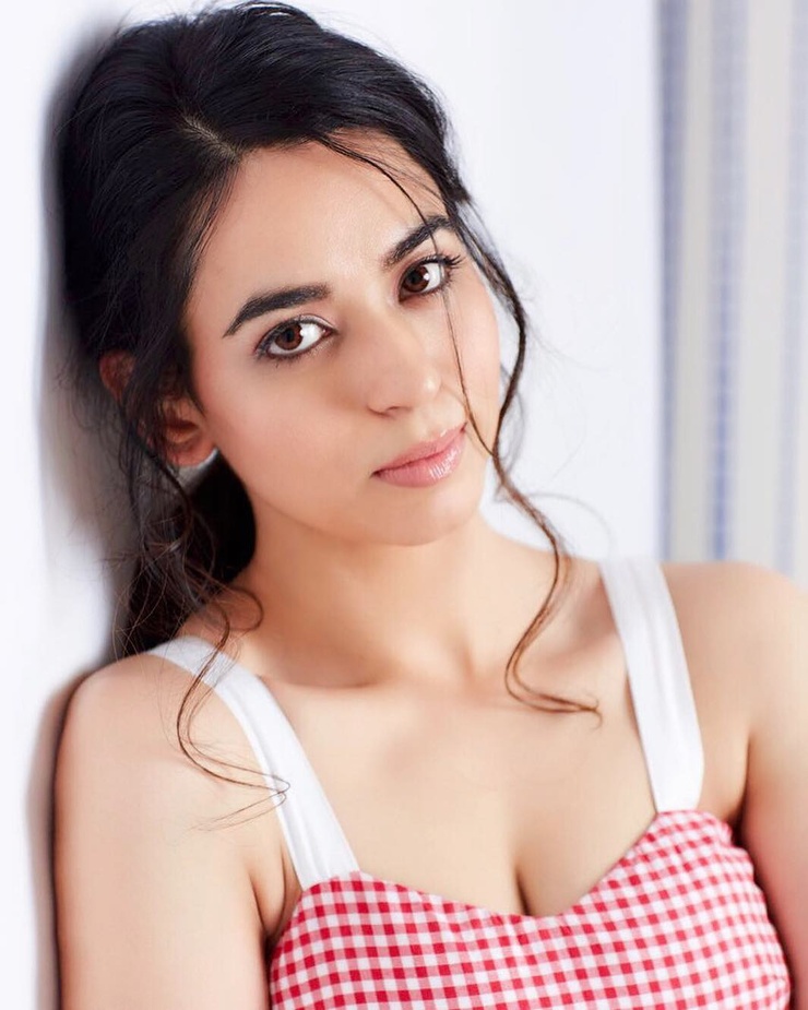 Soundarya Sharma Soundarya Sharma