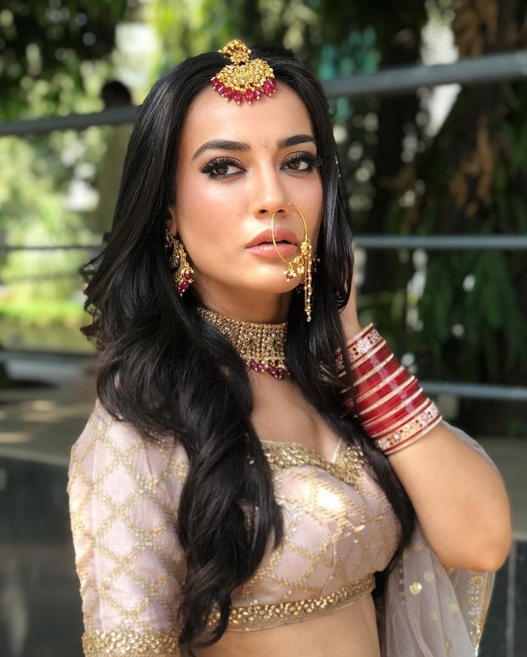 Surbhi Jyoti