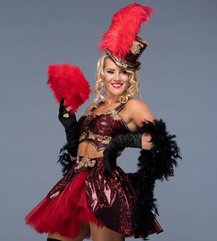 Lacey Evans
