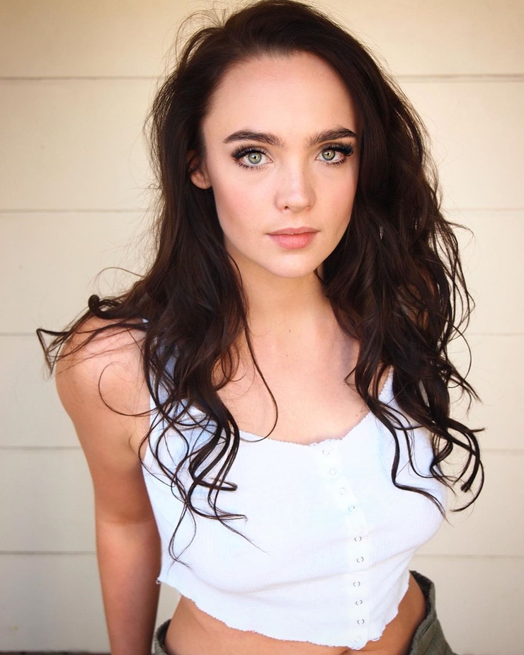 Stevie Lynn Jones Stevie Lynn Jones