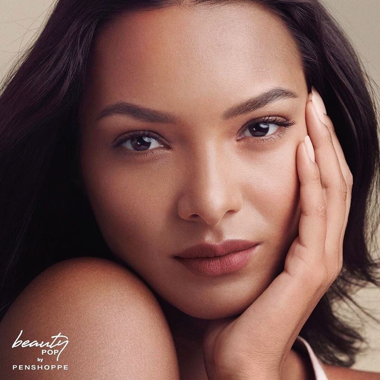Lais Ribeiro Lais Ribeiro