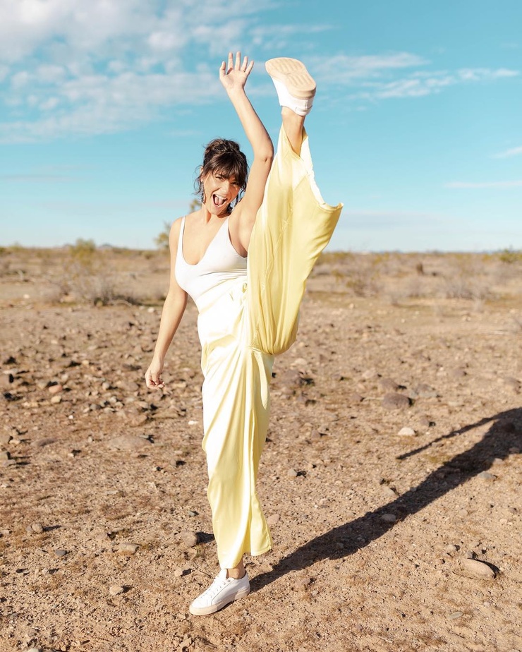 Elysia Rotaru Elysia Rotaru