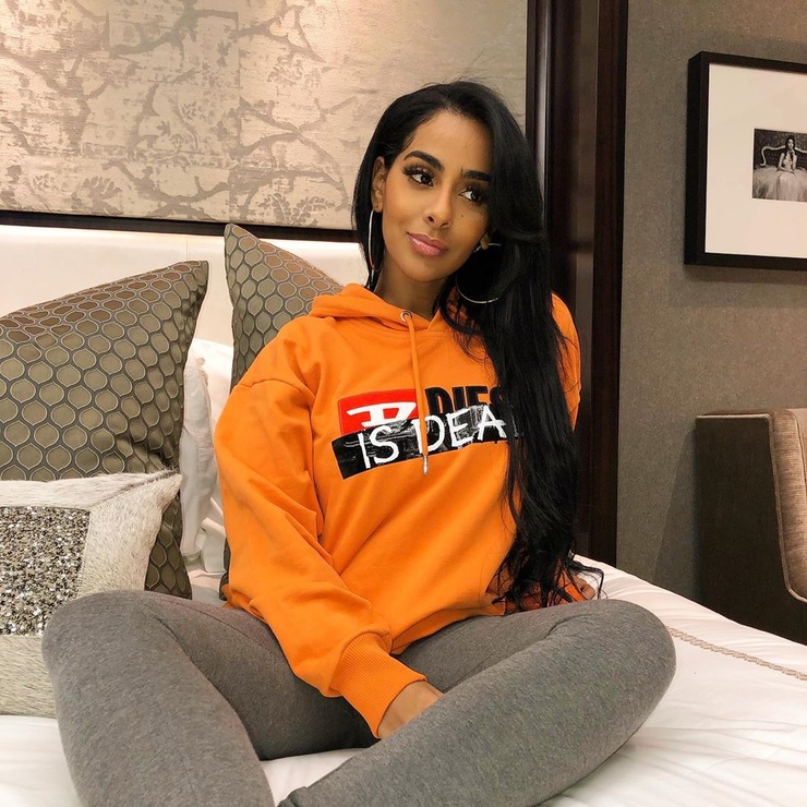 Ayisha Diaz