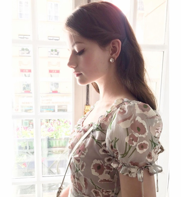 Mackenzie Foy Mackenzie Foy