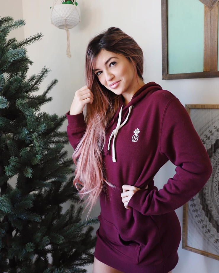 Nikki Blackketter Nikki Blackketter