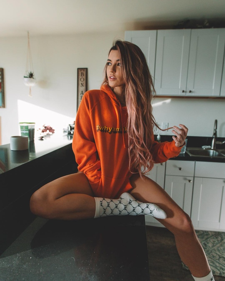 Nikki Blackketter Nikki Blackketter