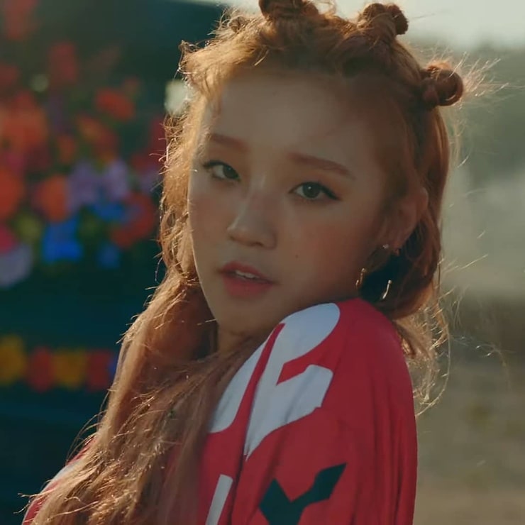 Yuqi Yuqi