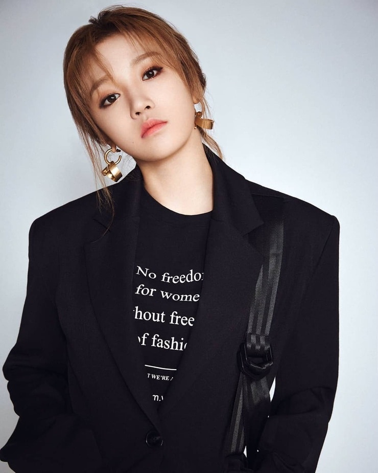 Yuqi Yuqi