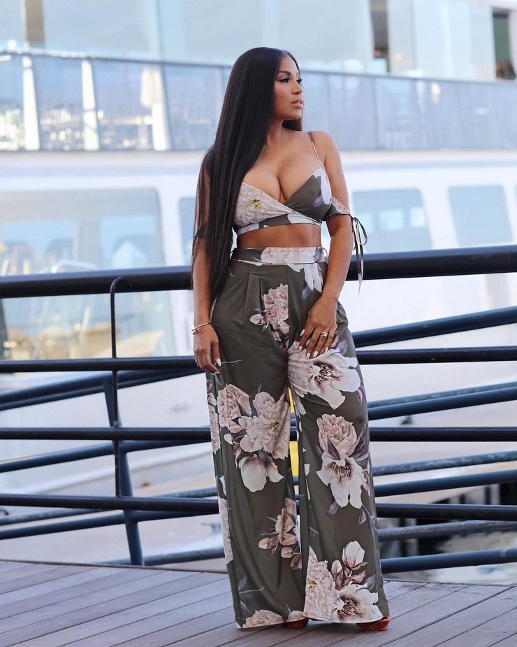 Dolly Castro