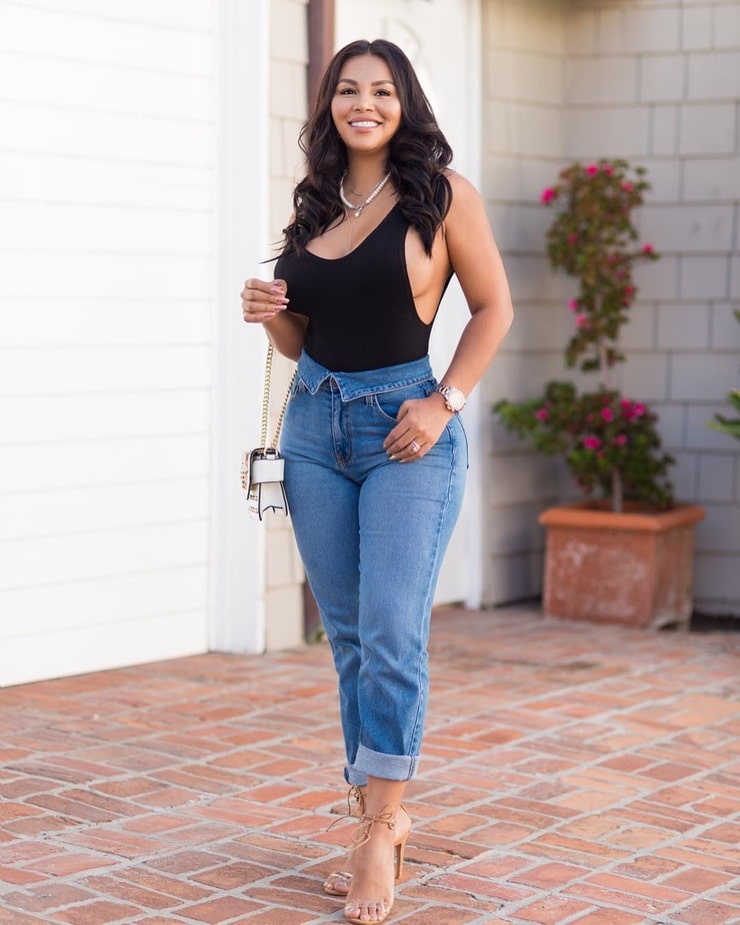 Picture of Dolly Castro