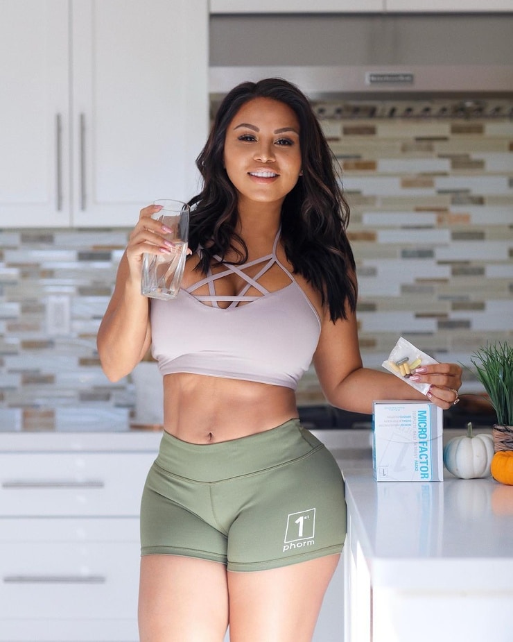 Dolly Castro